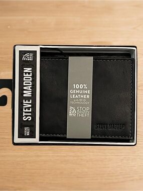 Steve Madden Black Leather RFID Wallet